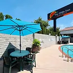 The Hills Inn Eagle Rock - Near Old Town Pasadena