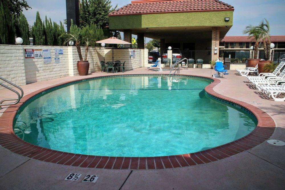 Herberg The Hills Eagle Rock - Near Old Town Pasadena 2*