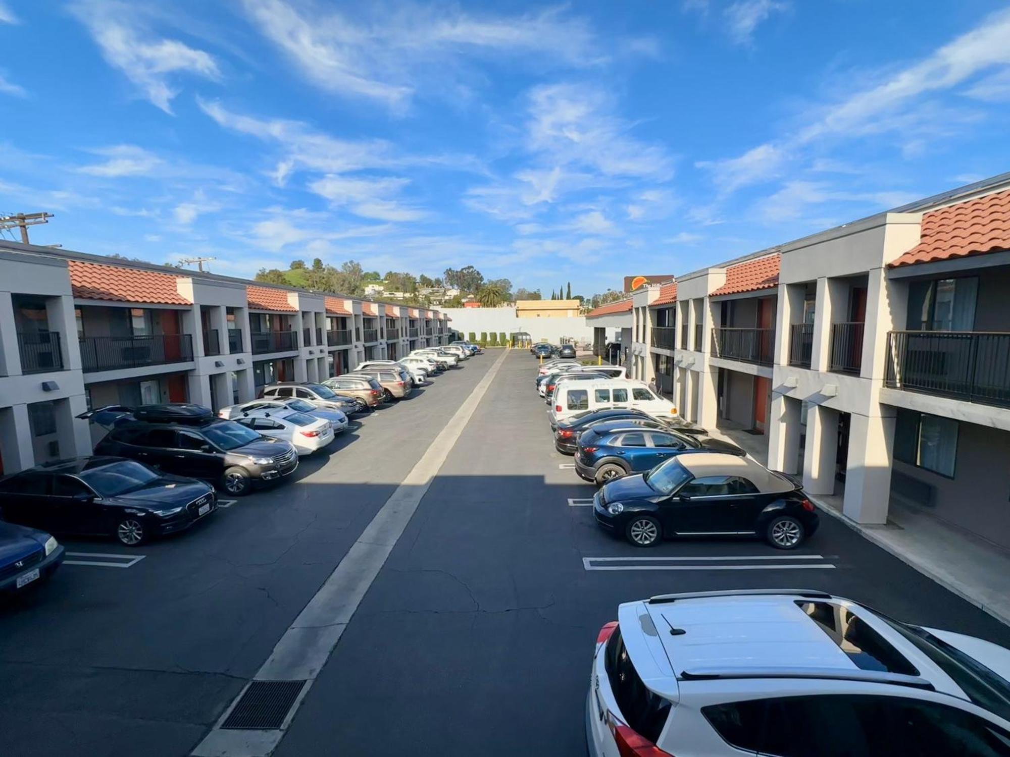 Herberg The Hills Eagle Rock - Near Old Town Pasadena 2*
